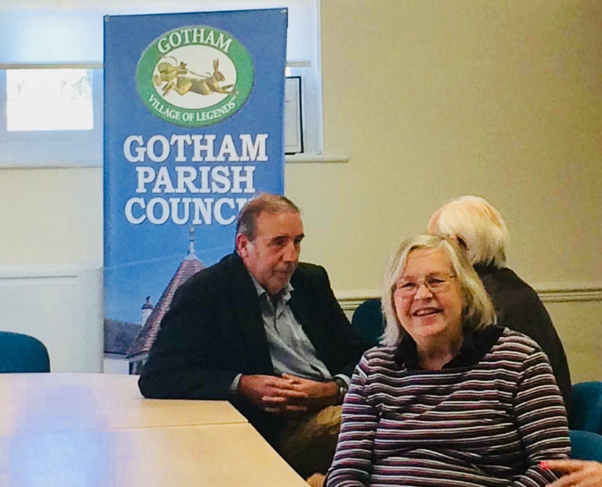 LewisMcAulay's tweet photo. It was great to have @cheryl_pidgeon and @PaddyTipping come to Gotham this morning to listen to residents. #Labourlistening #Rushcliffelabour https://t.co/M8zg86ZZCD