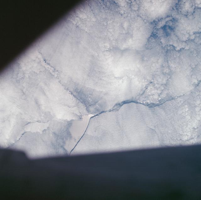 NasaTimeMachine's tweet image. 50 yrs ago today: Cloud patterns as seen from the Apollo 7 spacecraft. More details: images.nasa.gov/#/details-as07…