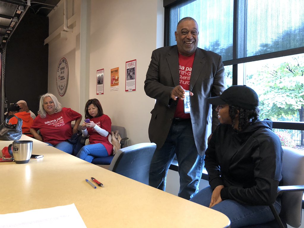 thetpchurch's tweet photo. Today, the TPC Church Family went through orientation and got their assignment at @foodandfriends and started delivering food throughout the DMV area. #TPCService #TPCCares https://t.co/midLVk0417