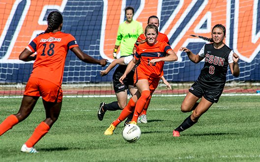 WavesWeekend's tweet photo. Let's see that Pepperdine pride down at Tari Frahm Rokus Field as the Women's Soccer team takes on BYU! #WavesWeekend https://t.co/ZVg97SaVs3