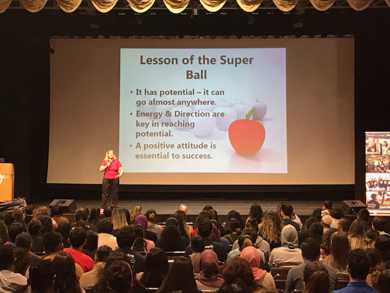 GOFresnoSchools's tweet photo. Ray and Rachel from the GO Team are leading a workshop for California Teaching Fellows -- helping them reimagine what school would look like if it was set up for every kid to succeed. #EducatorsofTomorrow #visioncasting #TranformFresnoSchools @CaTeachFellows https://t.co/HF37Mc7Oyo