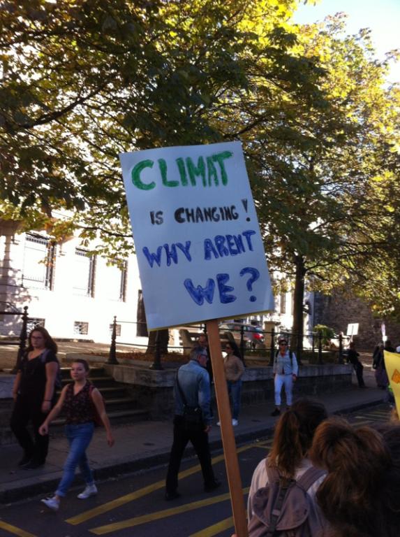 Climate is changing! Why aren't we? #LaMarchePourLeClimat