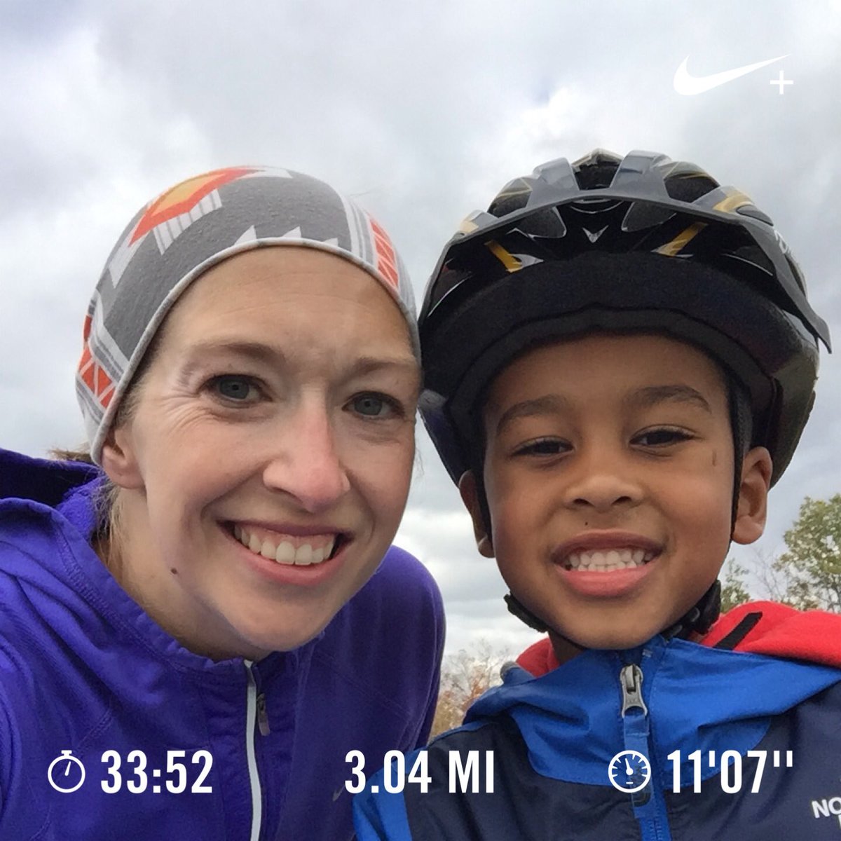 Marshall102211's tweet photo. Boom! 💥 #thismamaruns #herides #irun #3mi #nrc #freepmarathon https://t.co/gvajq3Ik9i
