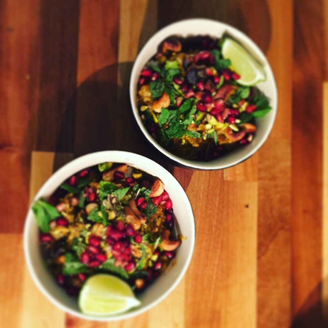 ouestfifi's tweet photo. Saturday night looking spectacular thanks to @SainsburysMag 🧡 golden Persian curry 🥘 🍃 🌶 🍋 and @richardbyrk copy of “Cool Runnings” 🇯🇲 on DVD 📀 ps. want to emulate… https://t.co/GLHGEWIvFc… https://t.co/ViuyNORazK