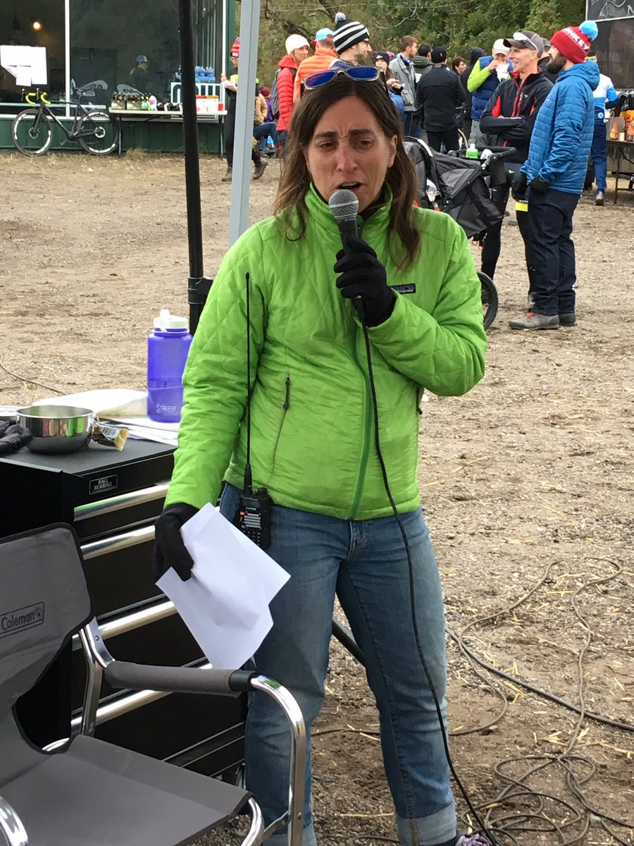 CCooganCisek's tweet photo. @EJGood announcing @GreenAcresCX today.  #femaleCXannouncers https://t.co/bBHnpOepFK