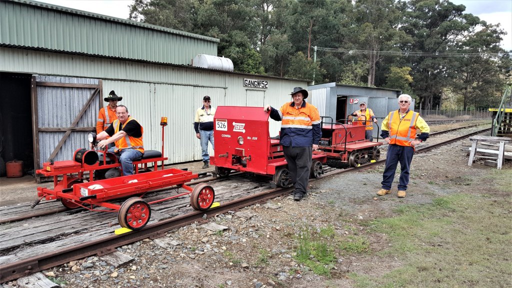 Crookwell Heritage Railway members visit Glenreagh Mountain Railway gchr.org.au/pr/crookwell-h…