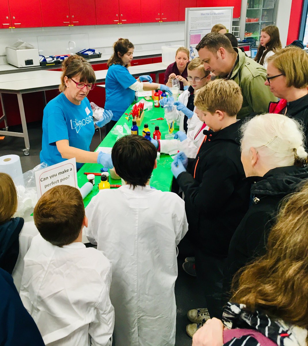 EBSOClab's tweet photo. What a day in POO LAB ๐ฉ! Lots of happy (big and little) science explorers met our @roslininstitute scientists, learned about how studying cow ๐ poop could save our ๐ planet with a brand new @MicrobioSoc activity & learned the recipe for a perfect poo @dundeeuni #EBopen https://t.co/wylcIu4V7b