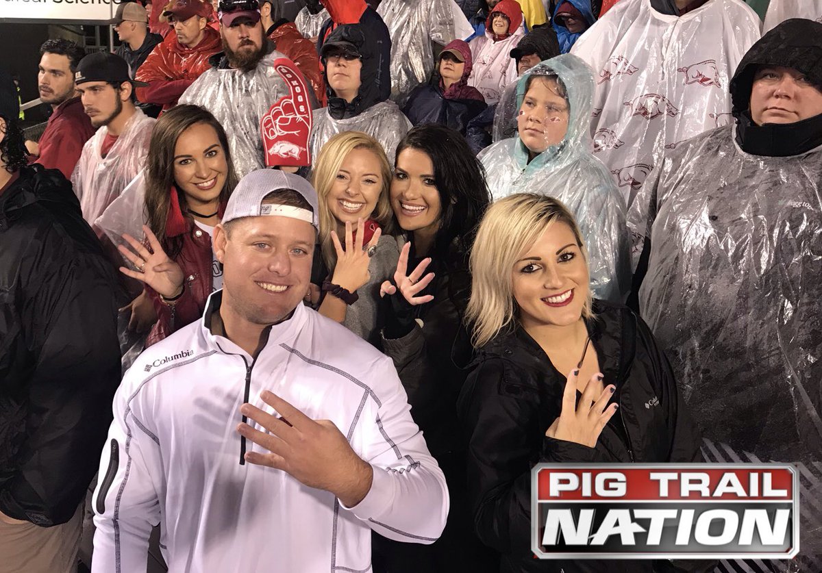 PigTrailNation's tweet photo. Rain or Shine, the Fans are still here for the 4th Quarter!! #WPS https://t.co/haae5TGYnB