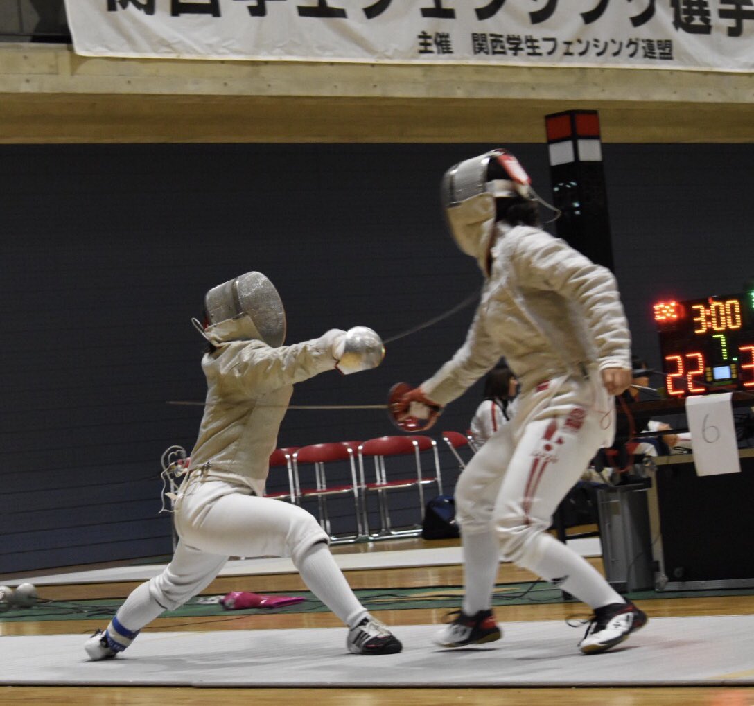 【フェンシング部】第６８回関西学生フェンシング選手権大会／最終日／於・京都府大山崎町体育館／女子サーブル団体戦／２回戦／対立命大／試合結果

★関学４３ー４５立命大

惜しくも２点差で敗北となった。