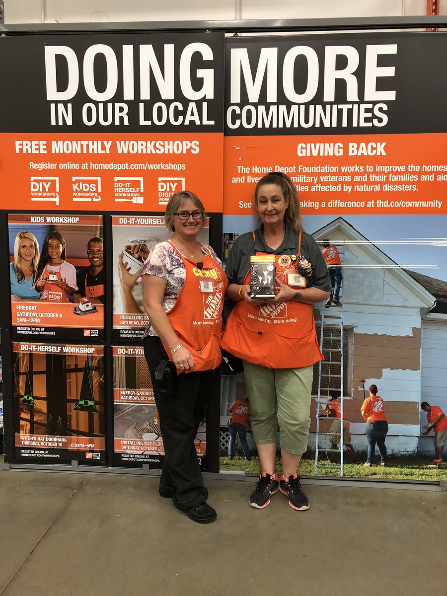 CathyJohnson45's tweet photo. CAM and friends bake off 1️⃣st place Stacy who made earthquake cake and Cathy was 2️⃣nd with her chocolate chip cookies!!!  @stacynabor @homedepot6545 @GeorgeBlackwe12 @Adambryant1996 #swbest https://t.co/McxveBJ3s2