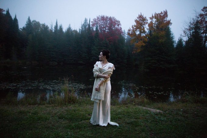 A couple of shots of the dress! https://t.co/k5u10U2NJq