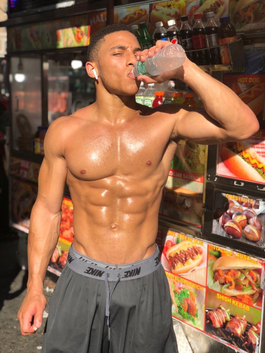 GymShortsStuds's tweet photo. https://t.co/DQwOdOS2ZL