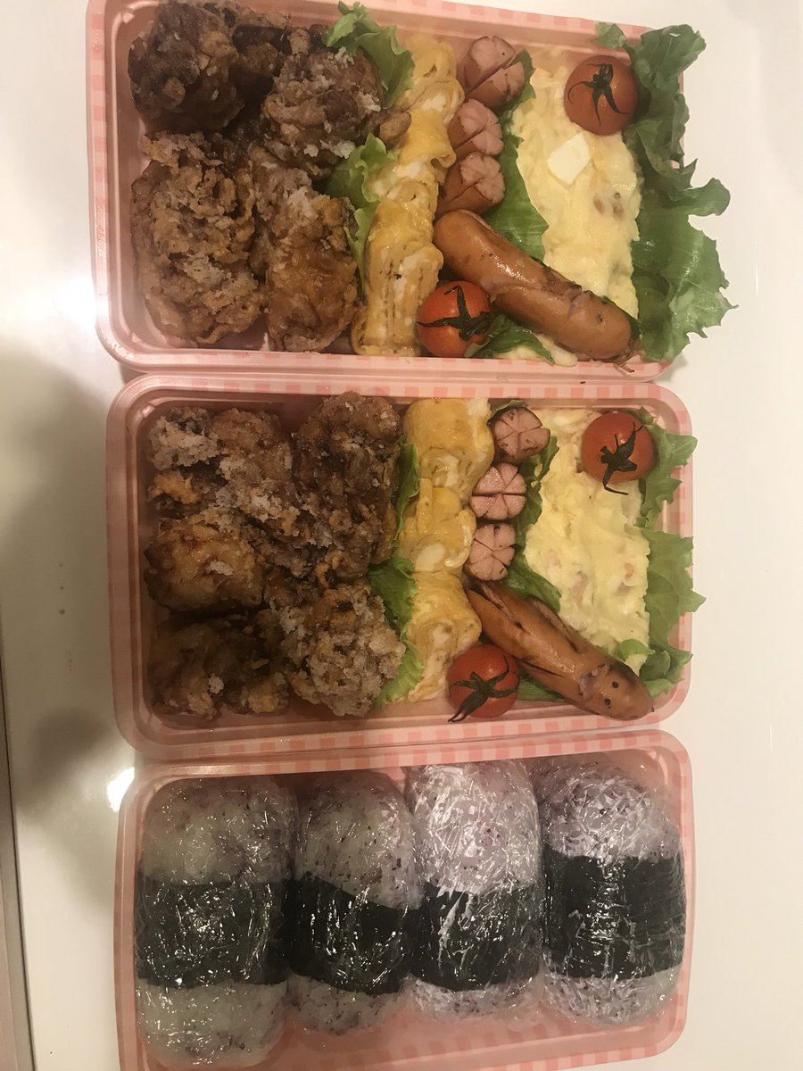 natuuumi's tweet photo. 海ほたるで食べるお弁当さいこー！ https://t.co/RN1fRCSA7T