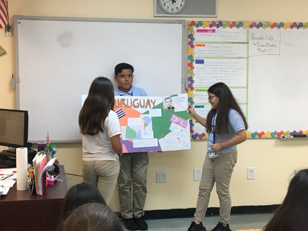 AcademyPalms's tweet photo. Ms. Hernandez’s Middle School Spanish Classes presenting their Hispanic Heritage projects https://t.co/QkTLUlutPd