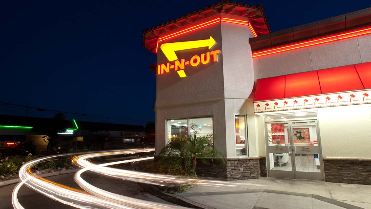 ABC7's tweet photo. In-N-Out on the East Coast? Not in my lifetime, chain's president says https://t.co/urklU4mzBO https://t.co/BkfpUrlD0a