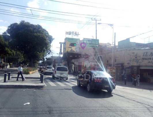 OVIALCDMX's tweet photo. 18:26 #CalzadaMisterios presenta #BuenAvance desde Circuito Interior hasta Eje 2 Norte Manuel González. https://t.co/Omv5saMgC9