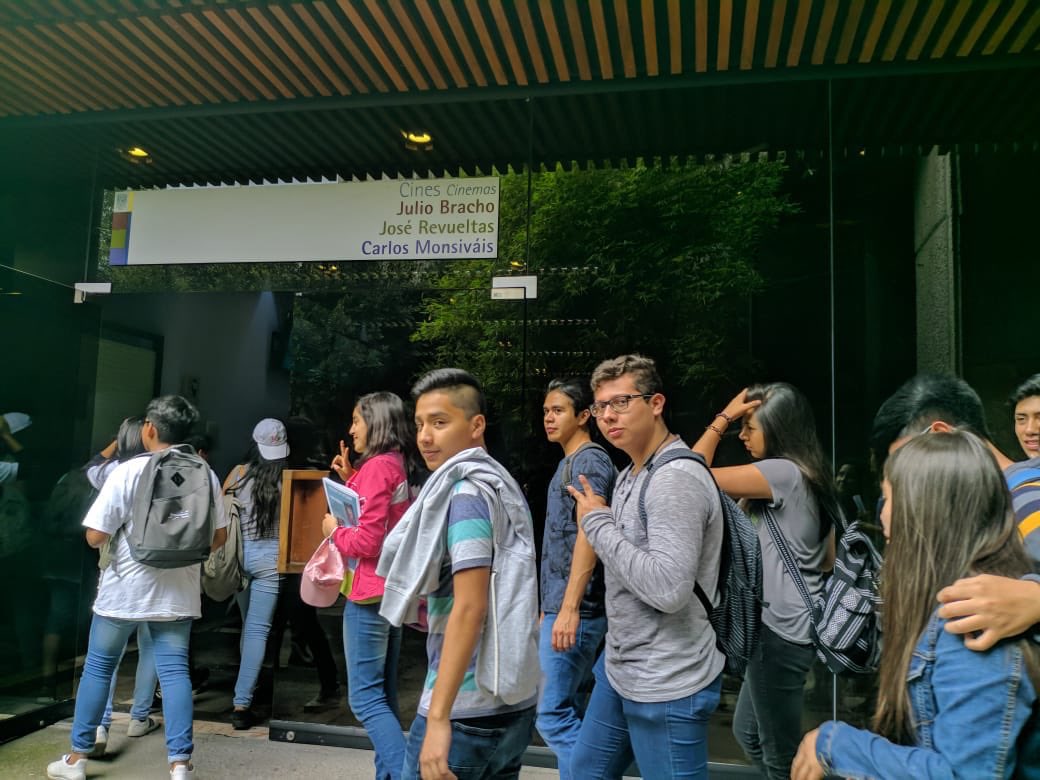 TlalpanSi's tweet photo. Hoy de visita en el Centro Cultural Universitario en la Sala Julio Bracho con la proyección de la cinta " Los Últimos Héroes De La Península " con la comunidad de @P_Prepa_Si #PrepaSiTlalpan https://t.co/6mwa8V3XE4