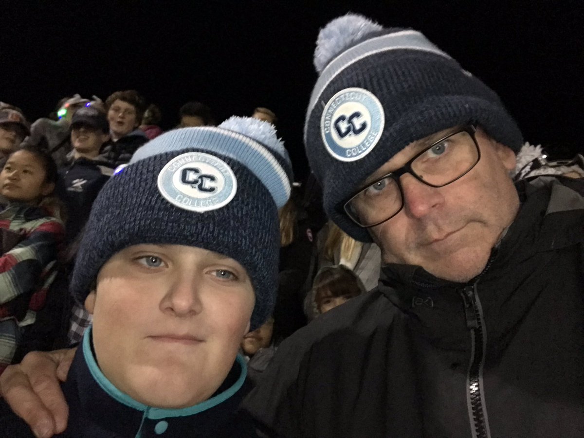 pburkevt's tweet photo. Nothing to see here just a couple of handsome VTers in their @ConnCollege hats https://t.co/OBqaP72Nf2