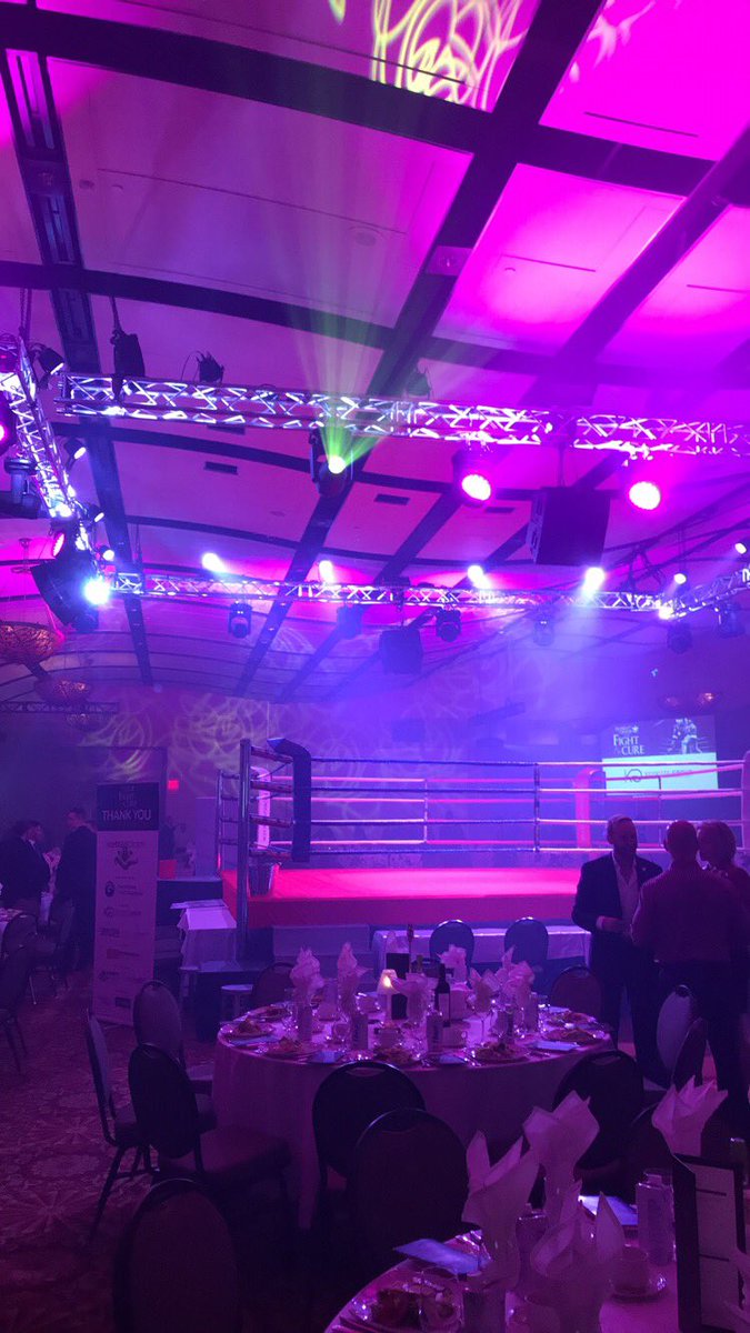 ApolloMgt's tweet photo. A great night ahead! Happy to be back as corporate sponsors🌟#FFTC2018 https://t.co/D6ufRYpnIt