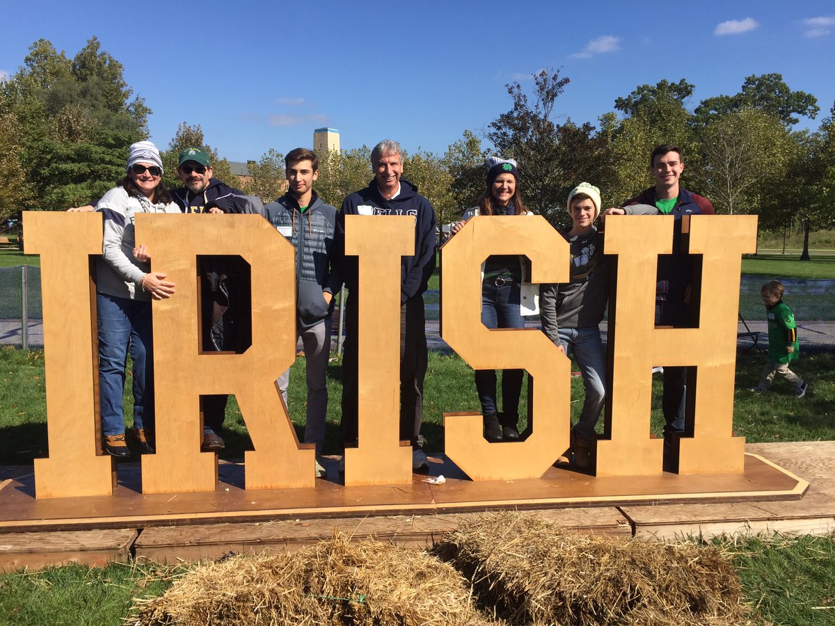 tjok1985's tweet photo. Way to pull out a victory @NotreDame - we cheered our hearts out for you! Now on to watch @UMichFootball on TV #GoBlue #GoIrish #CollegeFootball #familyandfriends #funSat https://t.co/5oKhlEXOEU