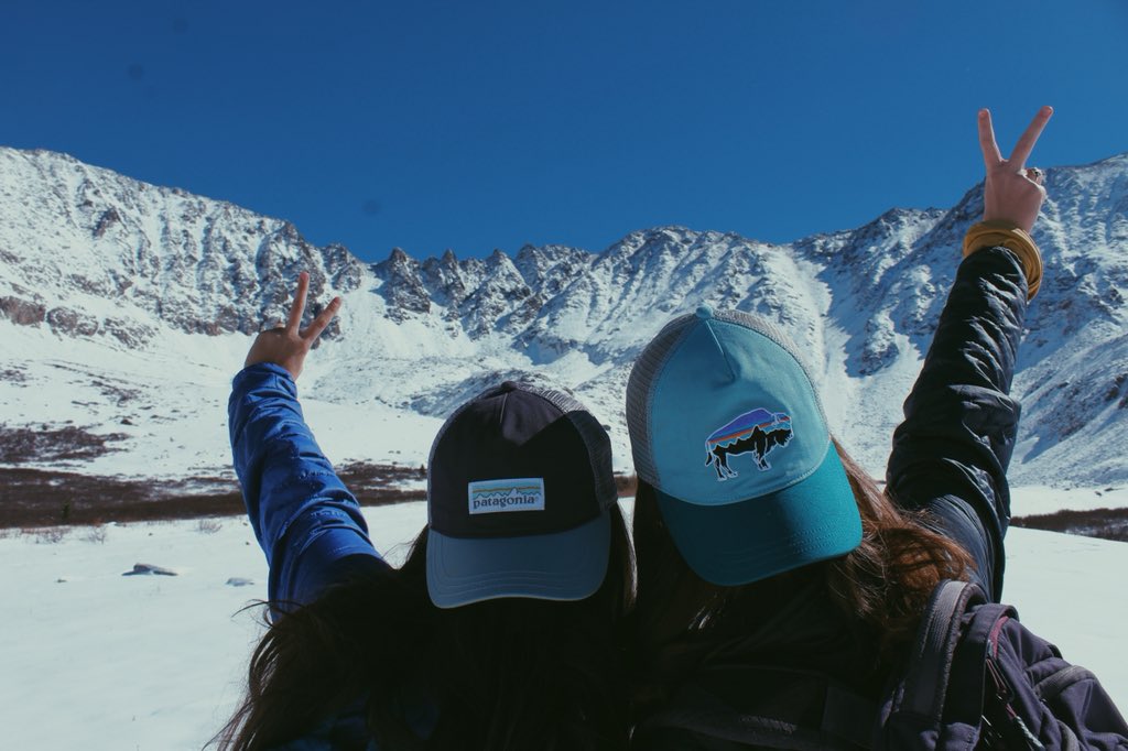Bri_Hickss's tweet photo. Wow my heart is so full because Winter is here!!! https://t.co/zFXyuHI3l9