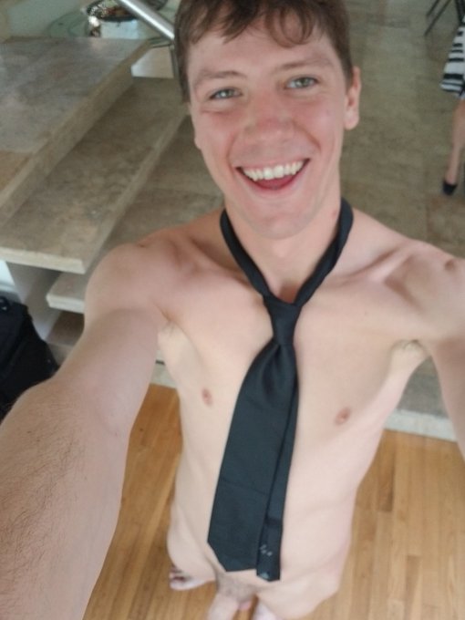 Wardrobe from the other day! Haha I'm back in town, tested and available! Contact @HussieModels for bookings<a href="/tag/mvsales"class="tags"><span>#mvsales</span></a>