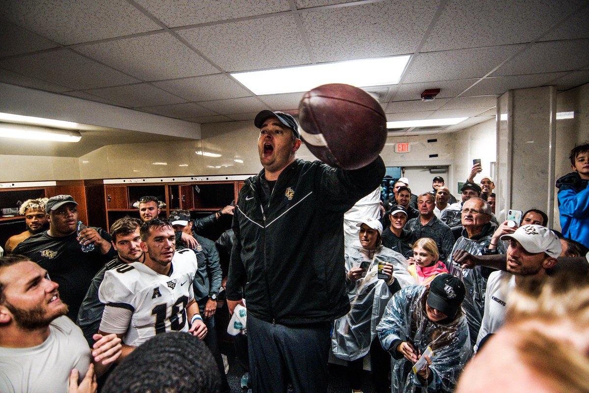 coachjoshheupel's tweet photo. Hey, that’s why you fight for 60 MINUTES!! Couldn’t be more proud how we finished to go 1-0 this week!! #GoKnights #ChargeOn https://t.co/i1Q552P6d5