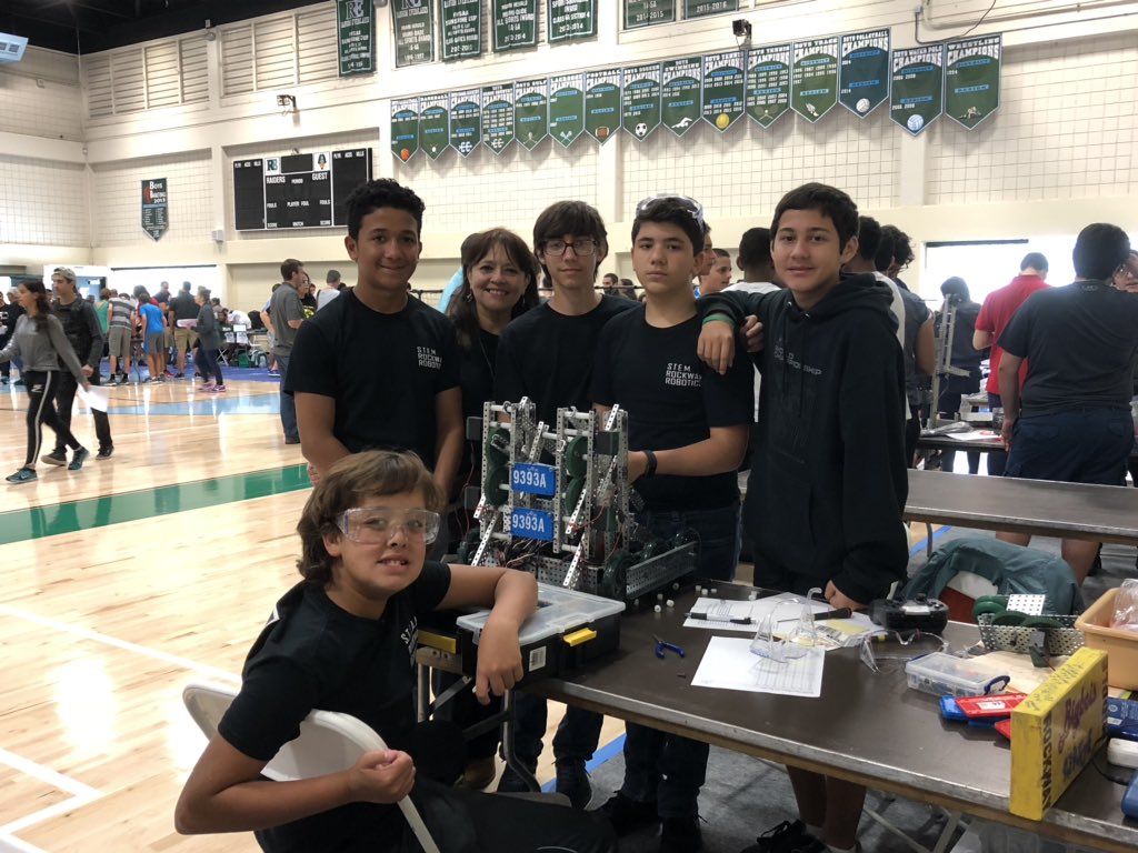 miliren's tweet photo. Rockway MS Rockbots & Rock”G”bots debuted at Ransom VEX HS State qualifier. Congrats to RMS all-girl team who got into the elimination rounds out of more than 40 High Schools, unbelievable!#sciencedeptrocks @STEMDesignation @rmsfalcons
#GirlsInSTEM @VEXRobotics #girlpower https://t.co/6DWUYe3ODN