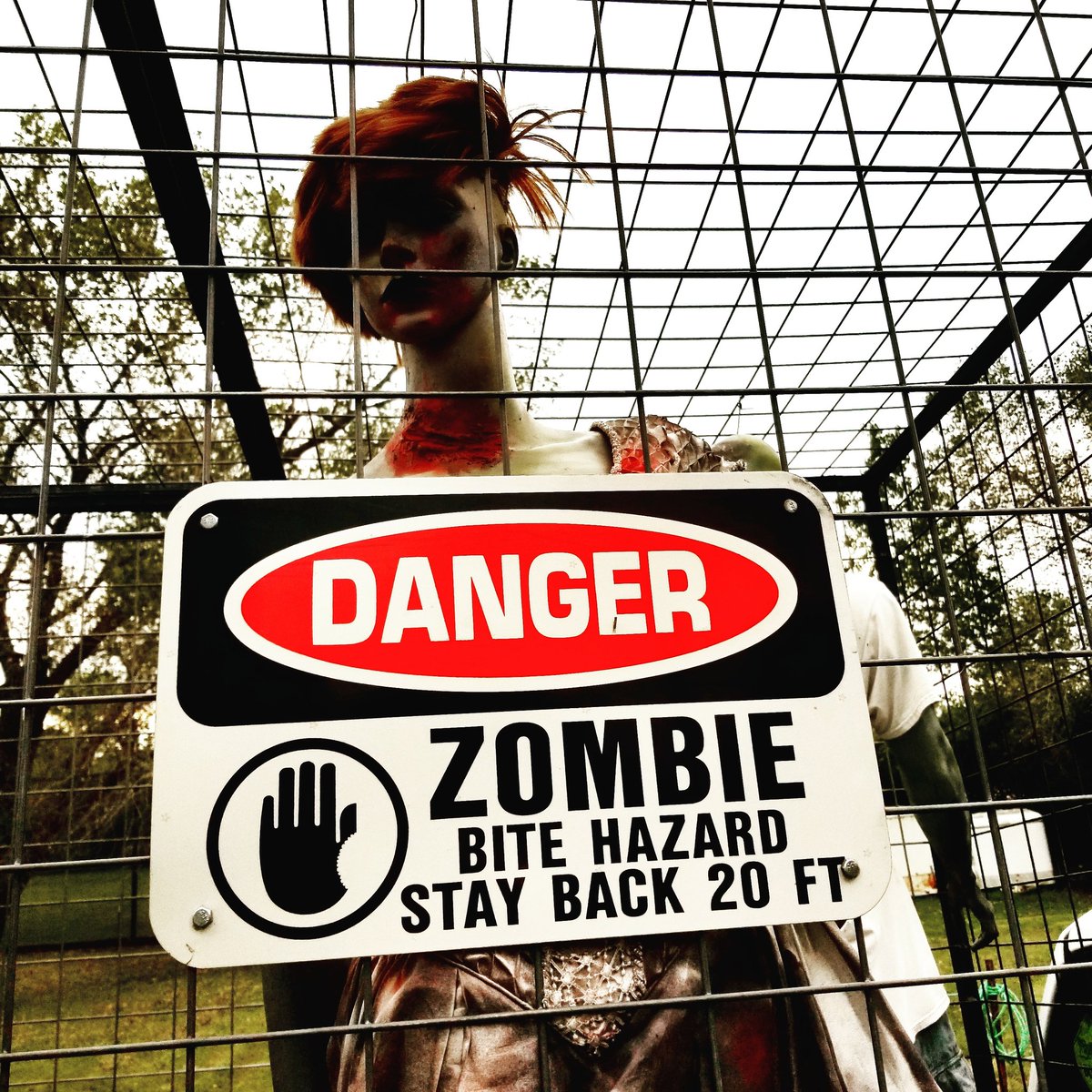 Newcastle_Fear's tweet photo. We are open tonight! But our zombie is closed. So that means there may be more zombies out to scare you on the trail. #newcastlenightmare #hauntedtrail #zombiehunt #graveyard https://t.co/L6C5cewaMi