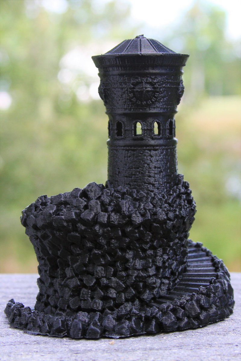 LegacyDad17's tweet photo. Here's my official #Communityprintoff2 #cpo02 entry for part 1 of the contest. Starting late and now a broken z-coupler at end of this print may make 2nd part a bit more difficult but I do have a start on it so... we'll see #3dprinting https://t.co/zk59ysySaM