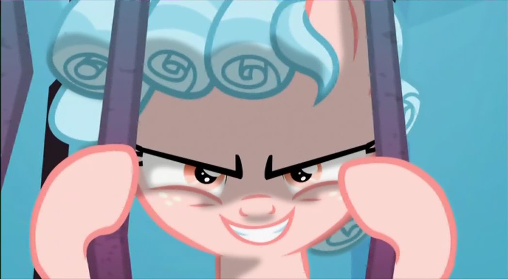 BrandonSKing629's tweet photo. Wow, this last shot in the #MLPS8Finale is kinda scary and intense, where Cozy Glow (@SunniWestbrook) who wants to become friends. This could've been a cliffhanger or a To Be Continued at the end of the season. We'll see if Cozy Glow could come back in the final season of MLP. https://t.co/7uqkbPUMFu