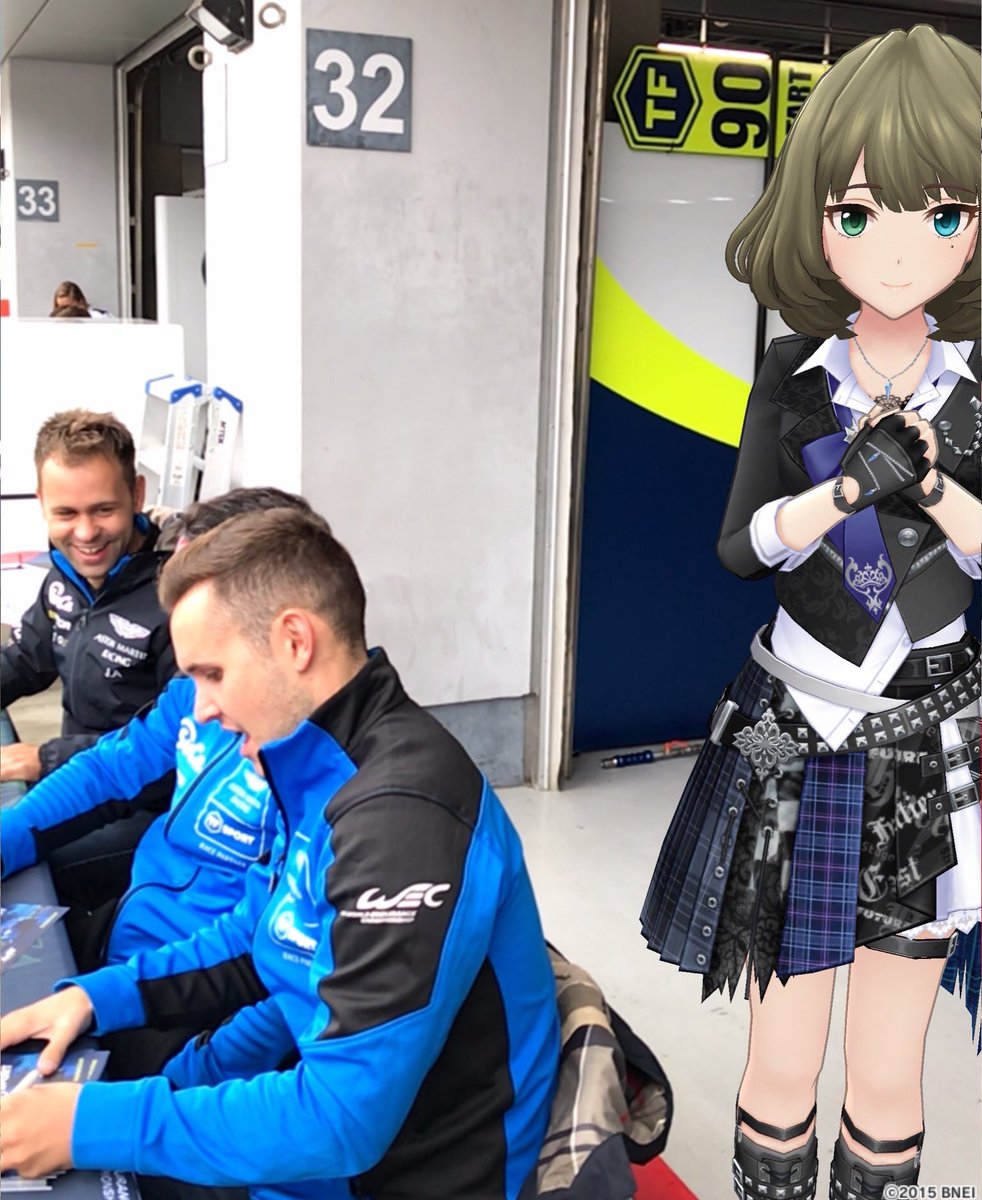 A Japanese super star #KaedeTakagak  supporting <a href="/OfficialTFSport/">TF Sport</a> on the #6hFuji race day! Welcome 🙌🙌🙌🤗🤗🤗

#WEC #WECjp
