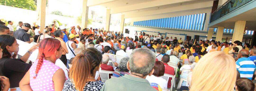 rctv's tweet image. Guanipa: “Lo único negociable es la salida inmediata Nicolás Maduro del poder”.