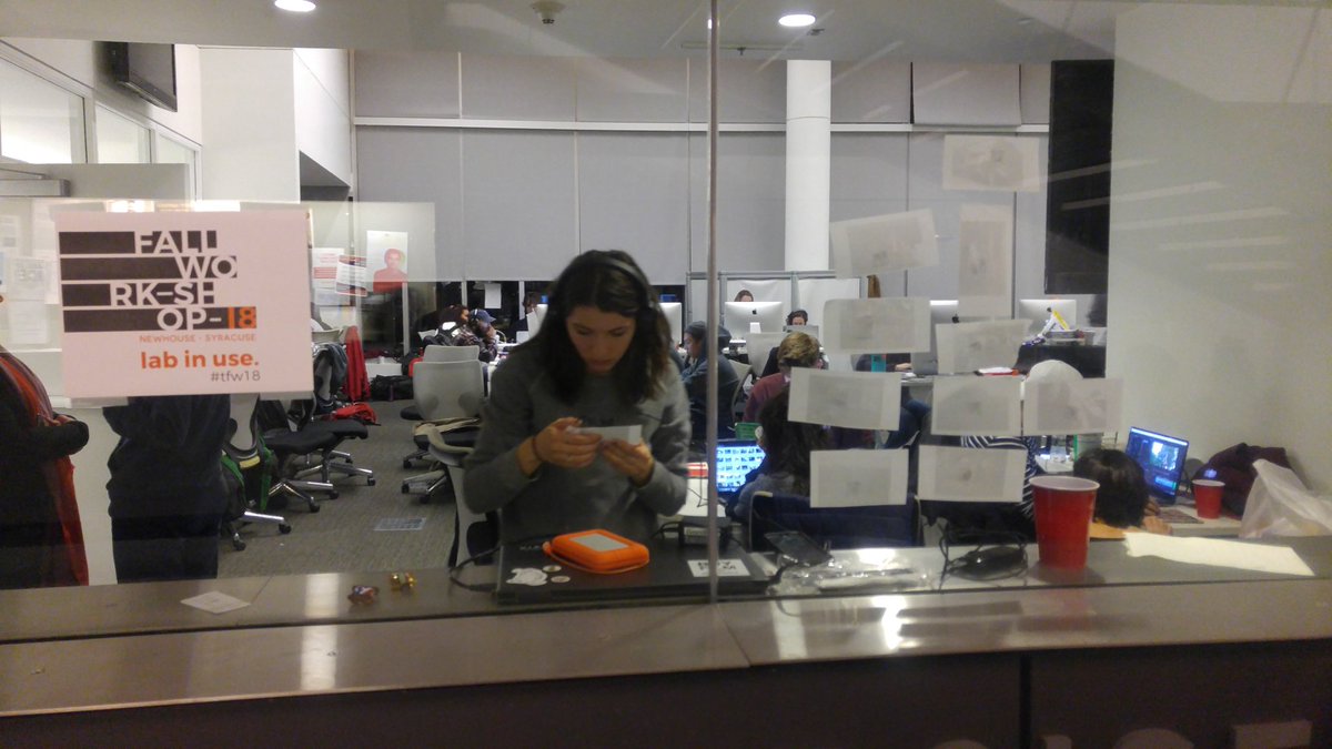 thefallworkshop's tweet image. Our students are now working hard to make deadline! RT or Like to wish them good luck as they head into a long night. #TFW18