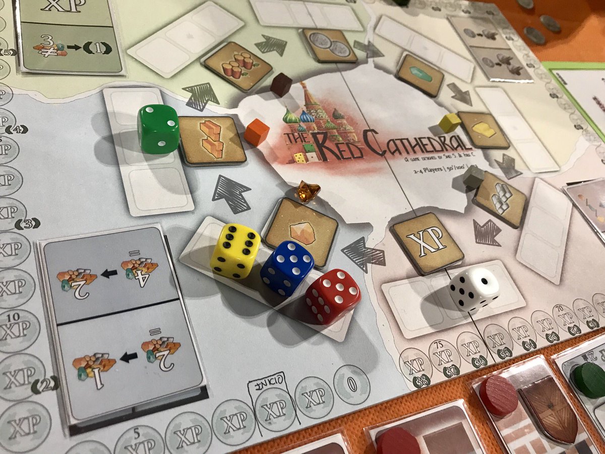 cartesius78's tweet photo. Momento #logrodesbloqueado: ¡probar un proto de @llama_dice explicado por @io_shei e @israperrillo! 😍 #TheRedCathedral: gestión de recursos + mancala. Iba escéptico pero me gustó bastante. Atentos también a ese #ForgottenPlanets porque saldrá en el diario de los diseñadores😜 https://t.co/M8zJGhaIPe