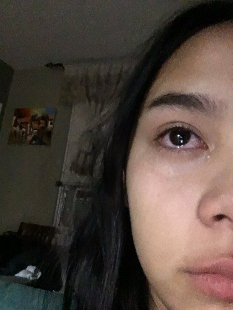 TMRTheDeathCure's tweet photo. Watching maze runner death cure and I got to the sad part of the movie once again 😭🌹 @SangsterThomas @jamesdashner @DexterDarden @kihonglee @dylanobrien @wesball @kScodders @quiethandfilms @MazeRunnerMovie @PoulterWill #mazerunner #deathcure #sad #newtmas #newt #ripnewt ❤️🌹😭 https://t.co/bY4nXyXKcI