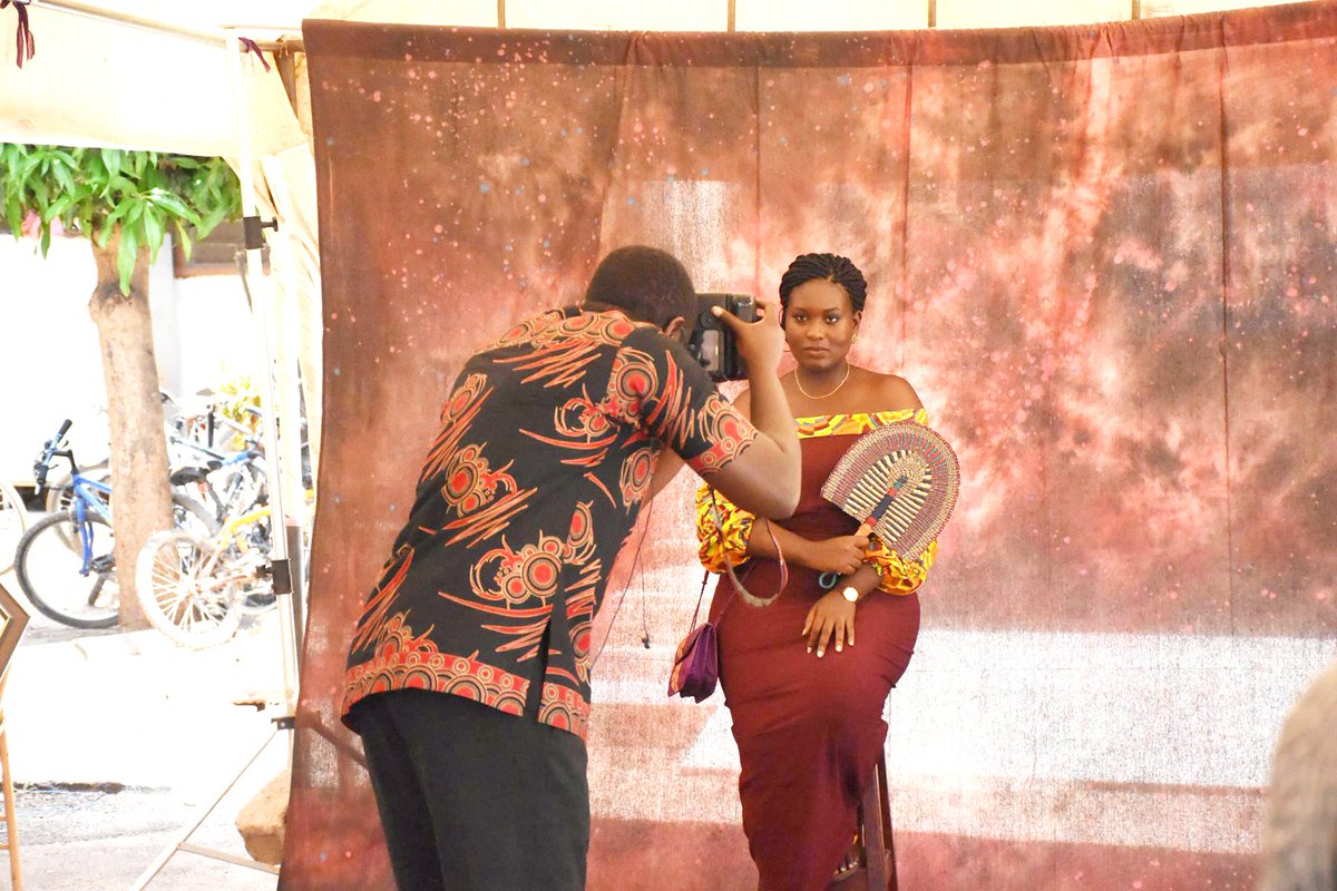 uni_campusspace's tweet photo. Project #OpenShot was a new, different approach for us. It took the @uni_campusspace team a week to put this together, from Inception to Actualization.

Merci, @TIGAGambia, @RozAfriq, Daraja, Sylva Beads Design, and MC Africa, STS, @JexCsay, Ansu.

#MIG #PromotingTheAfricanBrand https://t.co/Ec9hbBR1vn