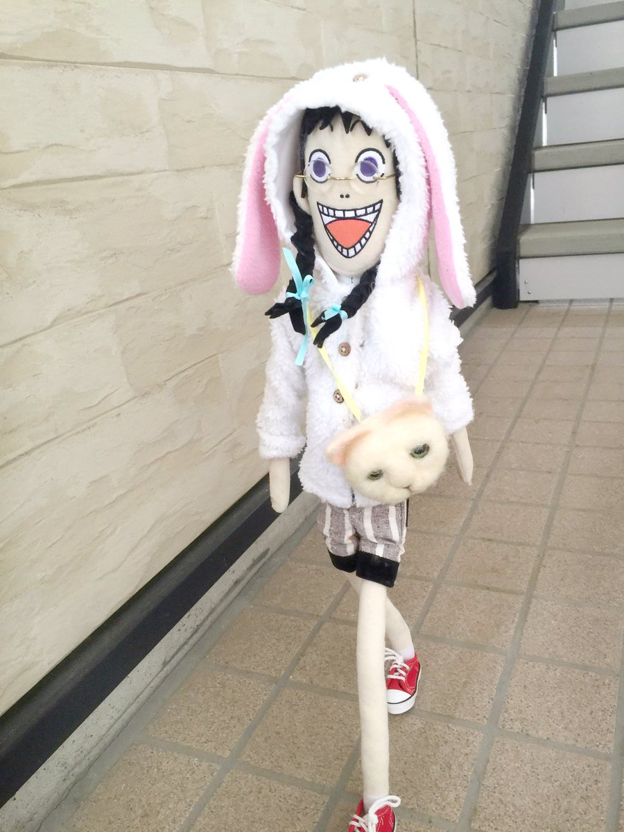oolongmus's tweet photo. 今日は寒いからうさちゃんパーカーや〜🐰 https://t.co/YkVFeRTSz9