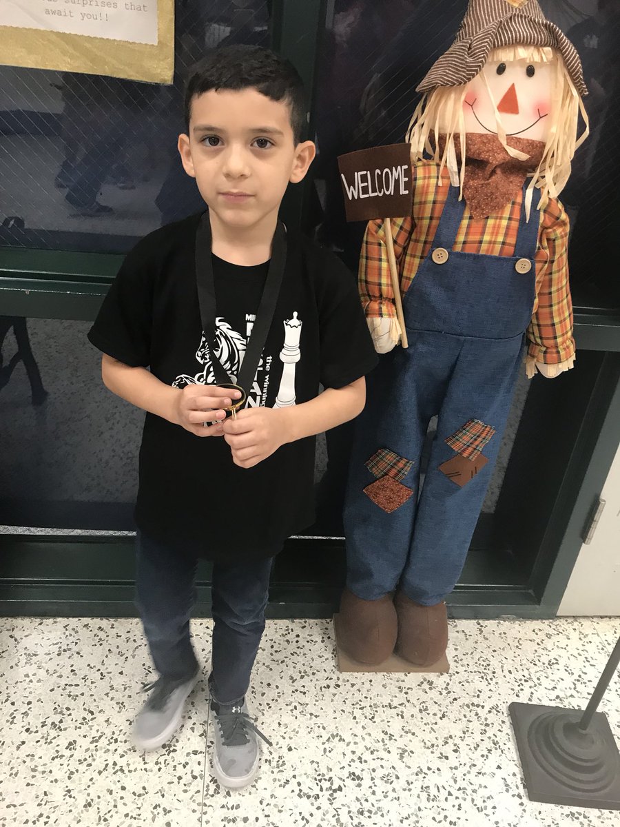 geselle90's tweet photo. Alexander’s first chess tournament. Great job mustangs! @MilamHCISD  #MilamProud https://t.co/sOlowSf20t