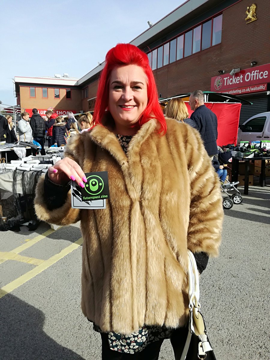 BescotPromotion's tweet photo. #FreeArtFriday #Sunday #BescotMarket #Walsall #bescotpeople #korp #deeds #StreetArt #StreetArtUK @Korporate @deedstencils #friendsofbescotpromotions https://t.co/1ItidPHnve