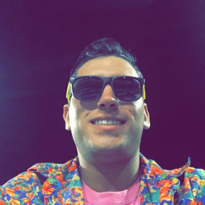 Wardrip15's tweet image. #NewProfilePic