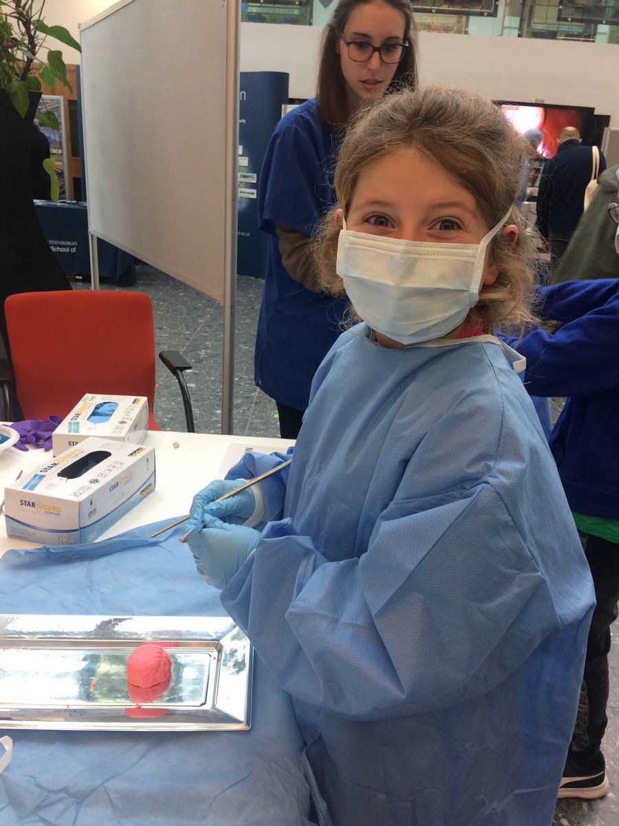 jennife24127315's tweet photo. amazing afternoon spend again @MidlothSciFest @roslininstitute @EbsocLab @SRUCResearch @SRUC @IngenzaLtd @MicrobioSoc #EBopen @HumbiePrimary @Stem2inspire thank you ๐#learn https://t.co/5W4rSoy2bE
