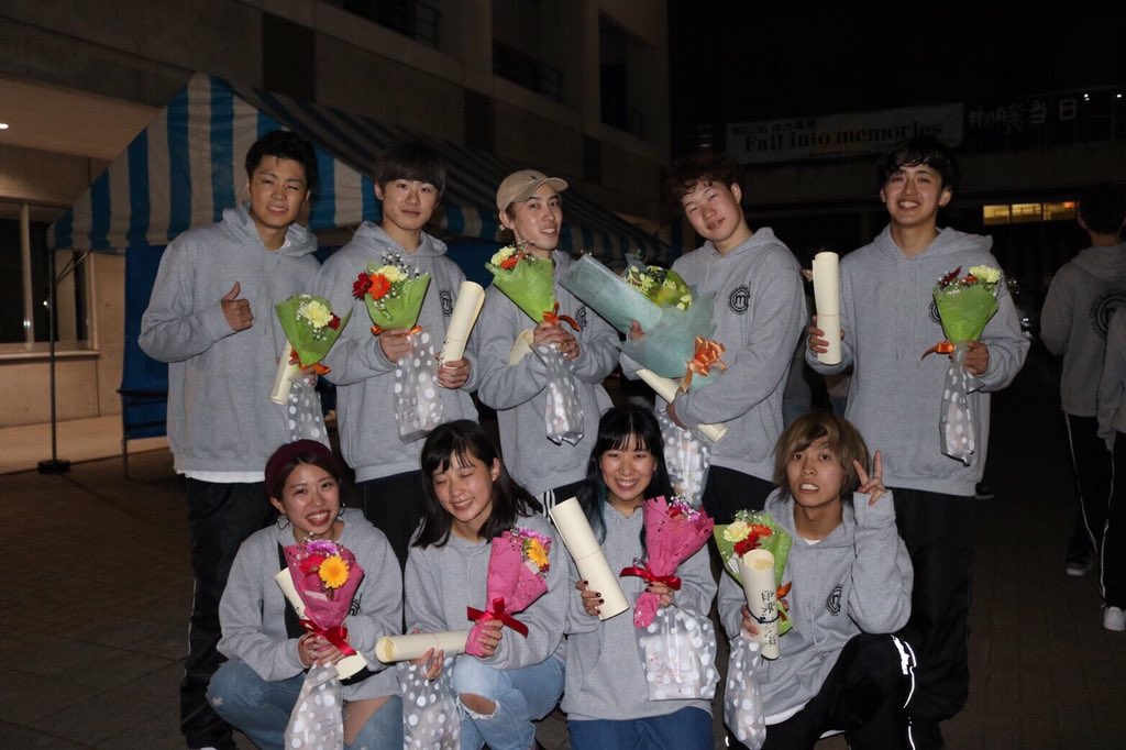 matsudaidance's tweet photo. 学祭での発表を無事終えることが出来ました！お陰様で沢山の方に見ていただけました！本当に嬉しい限りです😂4年生、短大2年生とこれで学祭一緒に踊れないと考えると本当に寂しいです･･･。皆さんの笑顔がとても素敵でした✨お疲れ様でした☺️ https://t.co/oriv0kOMd3