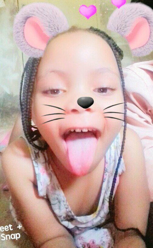BeautyLongolon1's tweet photo. My Lil girl https://t.co/pqS0BGErIU