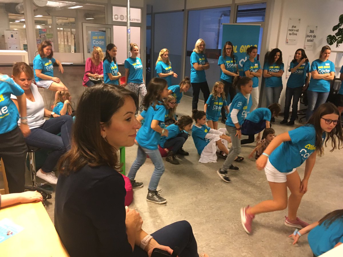pbalancier's tweet image. #coding4girls