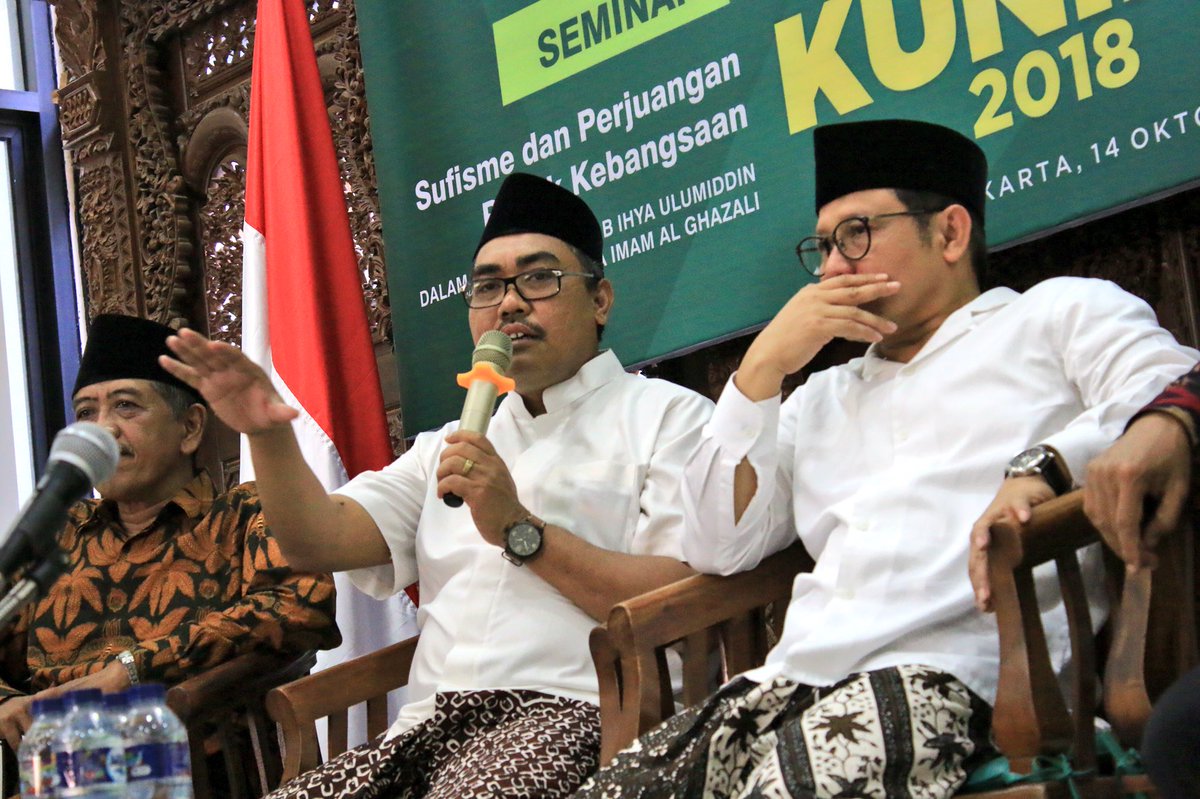 PKBTV's tweet photo. Panglima Santri-Ketua Umum DPP PKB @cakimiNOW menghadiri Launching #MusabaqahKitabKuningPKB yang diselenggarakan di kantor DPP PKB, Jakarta bersama Syekh @KHMLuqman @Jazilul_Fawaid https://t.co/XDZnVRw8Ic