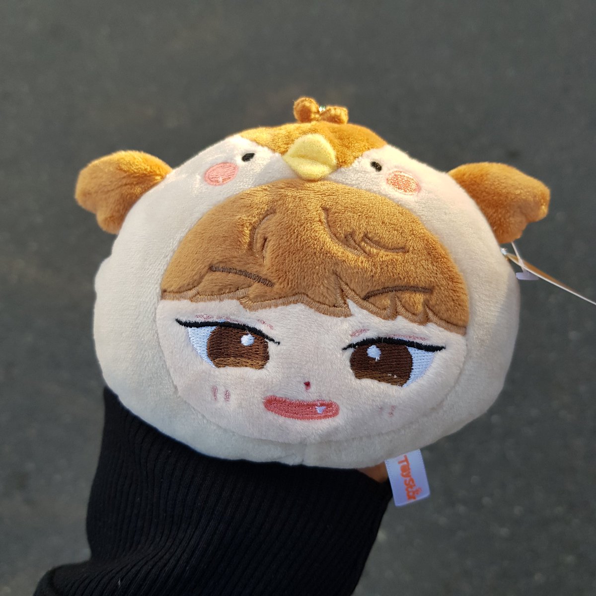 zxcvbnm962's tweet photo. @coinwallet1 
경비실에서 집으로 가는 순간을 못참아서 그냥 뜯어버린 귀엽찐이에요ㅜㅜㅜ 역시 너무 귀여워서 살짝 울뻔했지만 참습니다😂 곧 우진��어 하러가는데 요 애기 들구 가야겠어요!! 그동안 고생 많으셨어요😊 https://t.co/YtWyq0UwWl