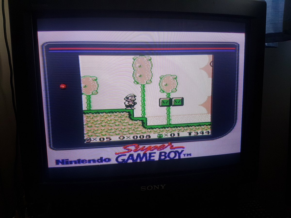 RetroBoyJon's tweet image. It&apos;s #GBSunday so here is my Super Gameboy. One of my favourite peripherals ever, being able to play your gameboy collection on a TV via your SNES is brilliant, like the gbc it also adds a limited colour palette, I love this and use mine loads. Anyone else a fan?

#RetroGaming