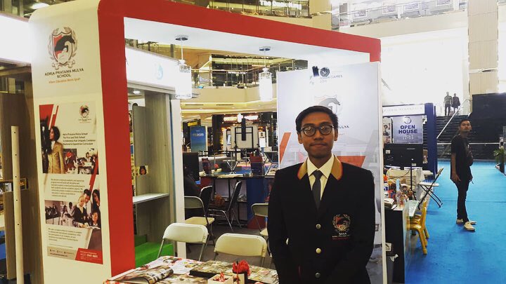 SMA_APM's tweet photo. Our last day guys @maltamananggrek Jakarta. Come come 🏇🏻🏇🏻🏇🏻
.
For more Information and Registration, please contact :0811 191 401 (Mr. Ahmed).
.
#edufair #educationfair #pemkabtangerang #kabupatentangerang #uipm #apmboardingschool #apmequestriancentre #apmtaekwondoclub https://t.co/t4lnzgm50y