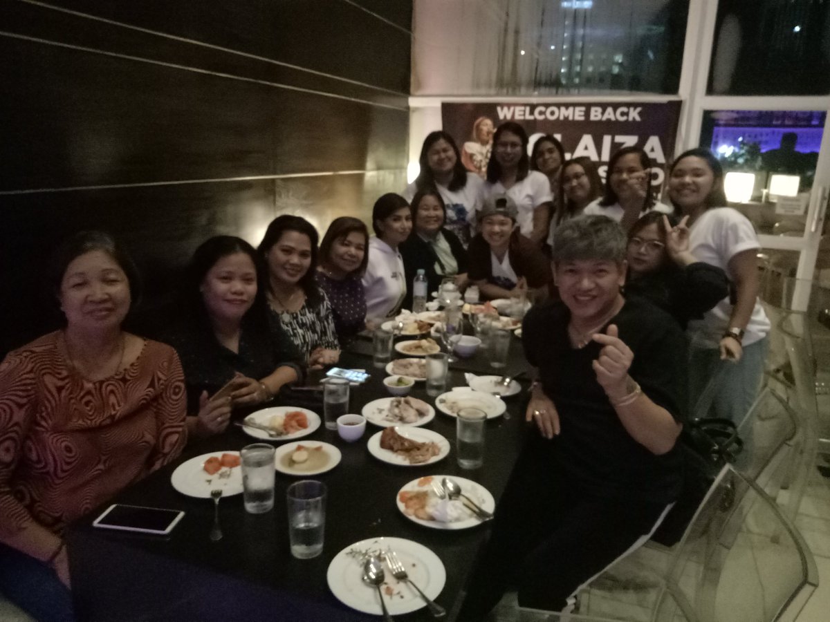 GDCDreamersCebu's tweet photo. Dinner with @glaizaredux ❤

Thank you @GDC_Dreamers https://t.co/JFY6YyVRBW